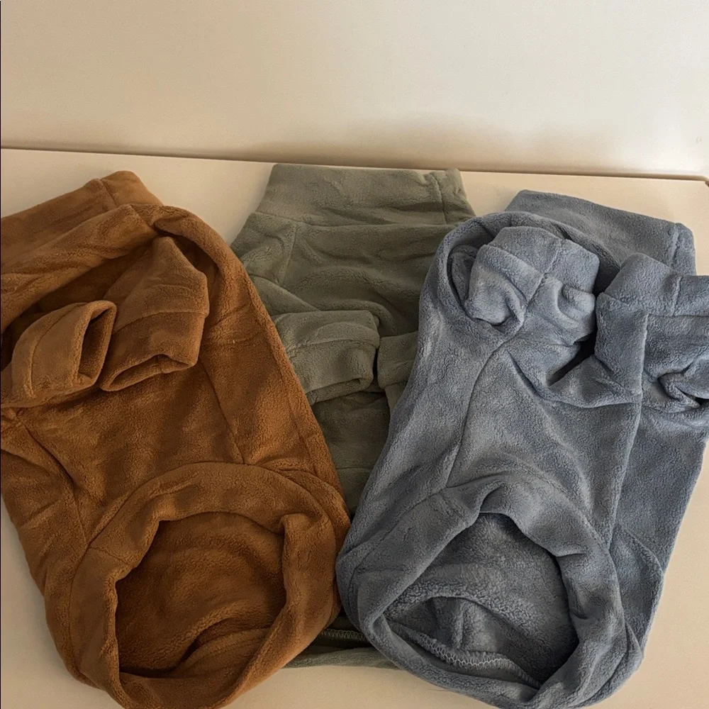 Cozy Fleece Dog Sweater - Gray, Tan, Blue - small dogs